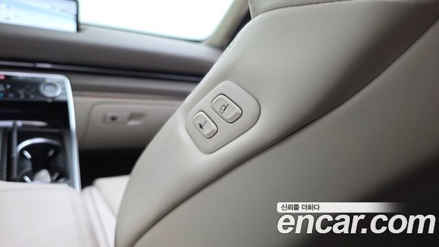 Genesis GV80 2020 — photo 29