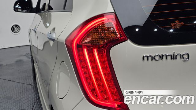 Kia morning 2012 — photo 9
