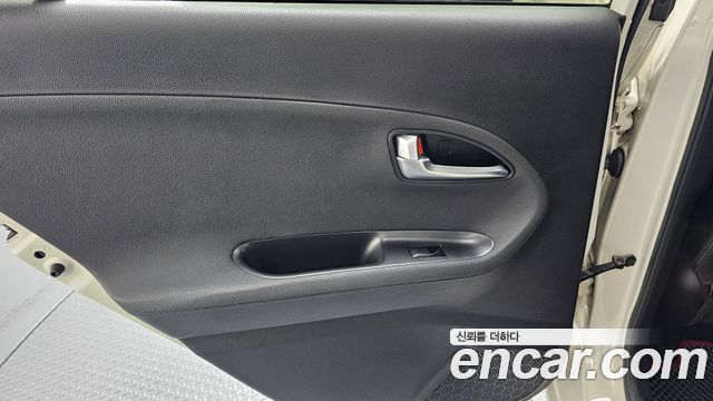 Kia morning 2012 — photo 15