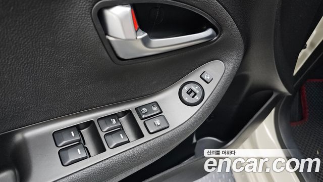 Kia morning 2012 — photo 30