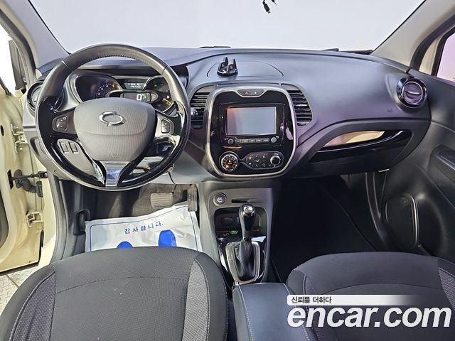 Renault Korea QM3 2015 — photo 5