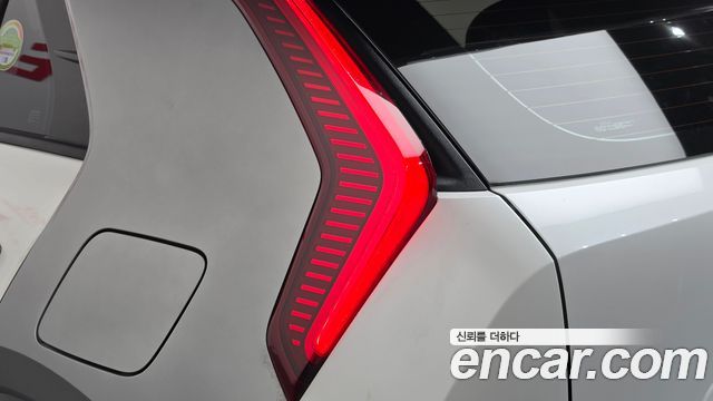 Kia Niro 2022 — photo 9