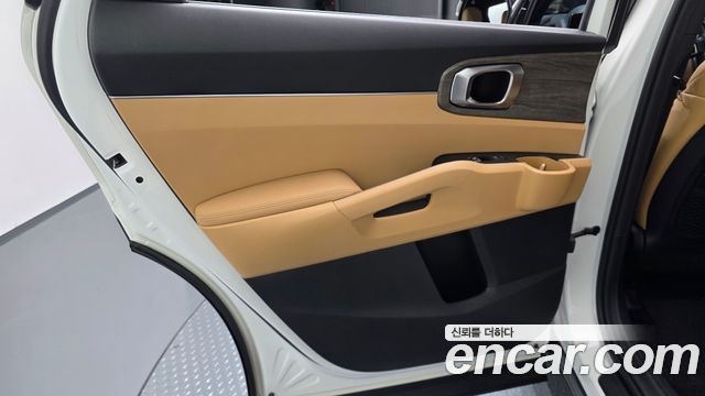 Kia Sorento 2022 — photo 15