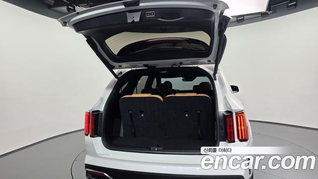 Kia Sorento 2022 — photo 33
