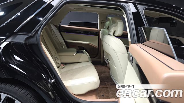 Hyundai Grandeur 2023 — photo 18