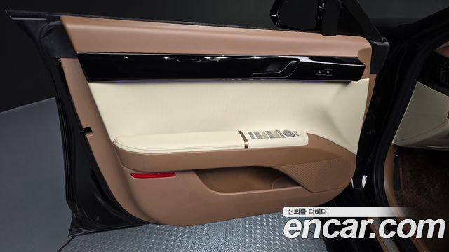 Hyundai Grandeur 2023 — photo 14