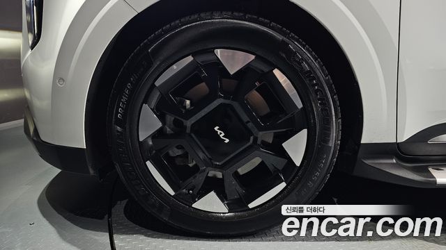 Kia Canival 2024 — photo 5