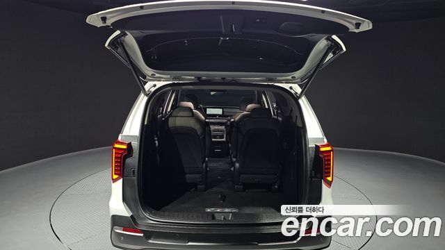 Kia Canival 2024 — photo 26