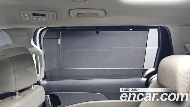 Kia Canival 2024 — photo 30