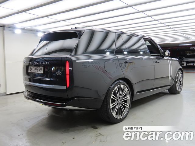 Land Rover Range Rover 2023 — photo 4