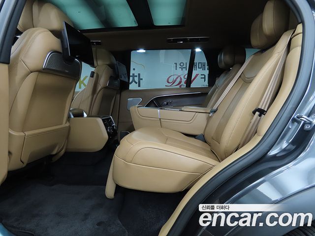 Land Rover Range Rover 2023 — photo 6