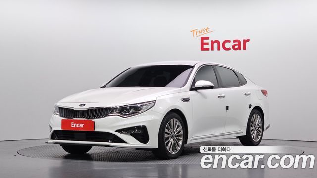 Kia K5 2019 — photo 1