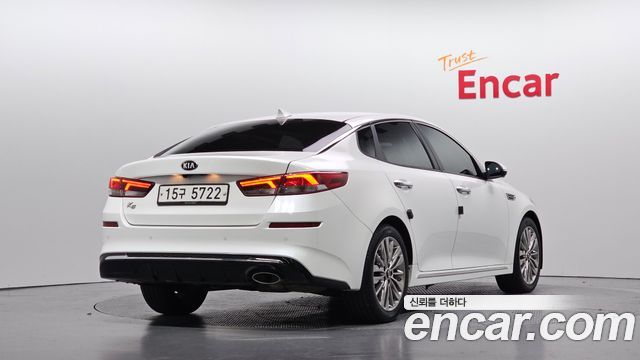 Kia K5 2019 — photo 2