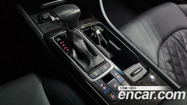 Kia K5 2019 — photo 9