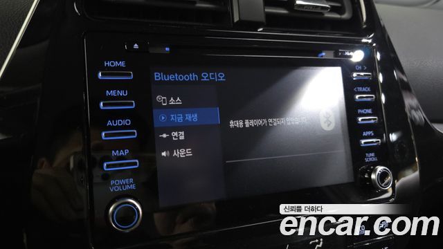 Toyota Prius 2022 — photo 23