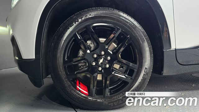 Chevrolet Korea Traverse 2021 — photo 5