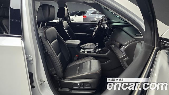 Chevrolet Korea Traverse 2021 — photo 13