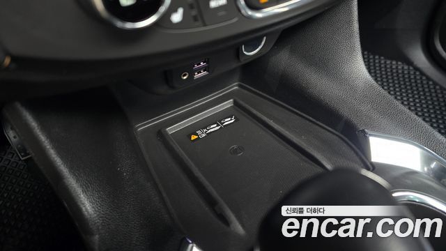 Chevrolet Korea Traverse 2021 — photo 25