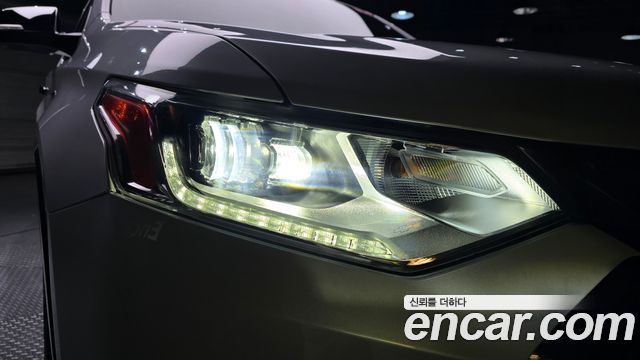 Chevrolet Korea Traverse 2021 — photo 8