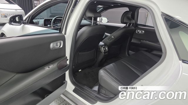 Hyundai Ioniq6 2025 — photo 11