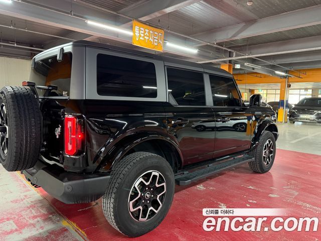 Ford Bronco 2022 — photo 4