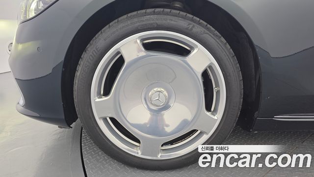 Mercedes-Benz S-Class 2023 — photo 5