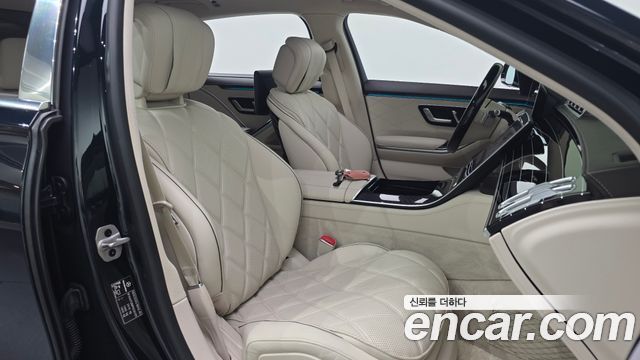 Mercedes-Benz S-Class 2023 — photo 24