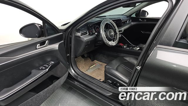 Kia K5 2020 — photo 13