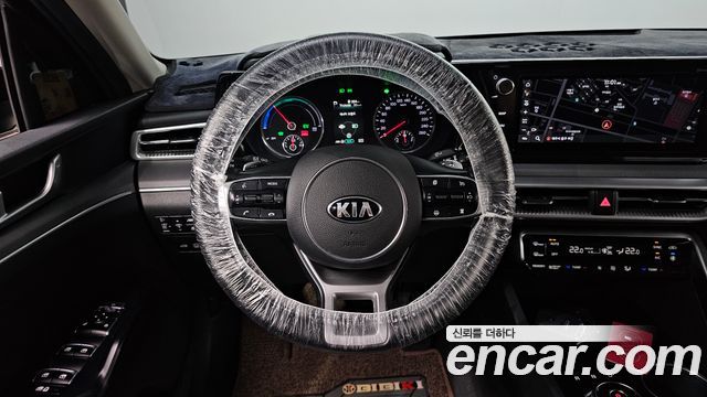 Kia K5 2020 — photo 18