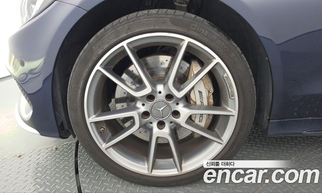 Mercedes-Benz C-Class 2018 — photo 5