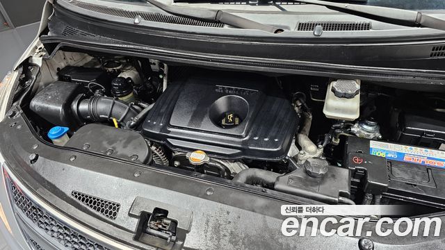 Hyundai Starex 2009 — photo 6