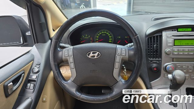 Hyundai Starex 2009 — photo 13