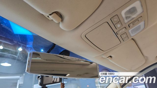 Hyundai Starex 2009 — photo 19