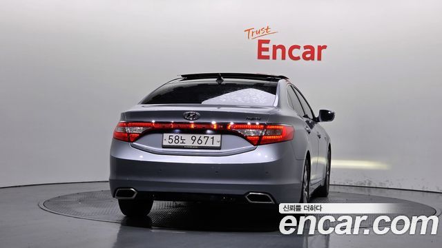 Hyundai Grandeur 2016 — photo 4