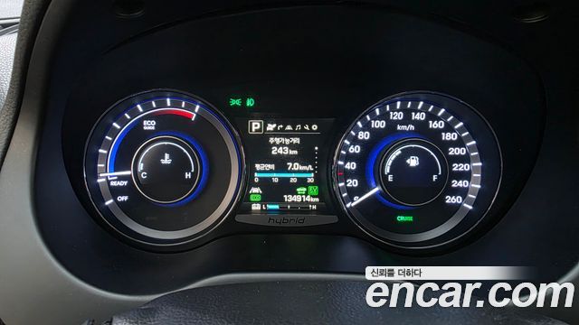 Hyundai Grandeur 2016 — photo 11