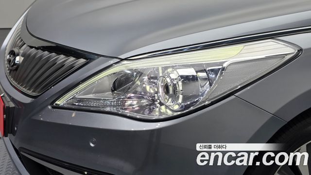 Hyundai Grandeur 2016 — photo 8