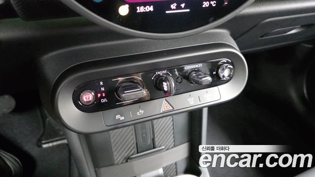 Mini Cooper 2025 — photo 12
