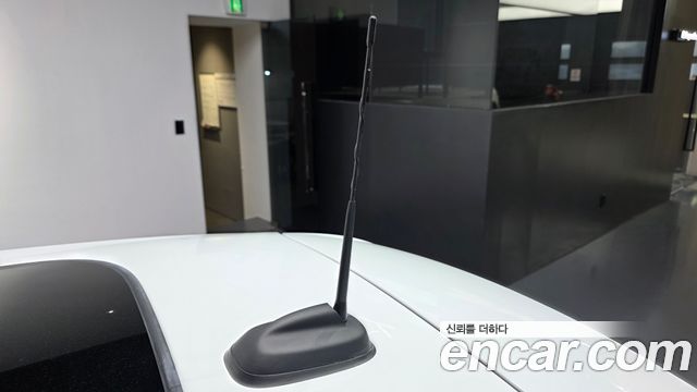 Mini Cooper 2025 — photo 30