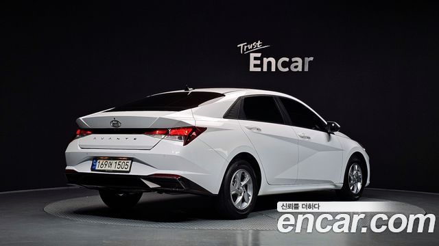 Hyundai AVANTE 2021 — photo 2