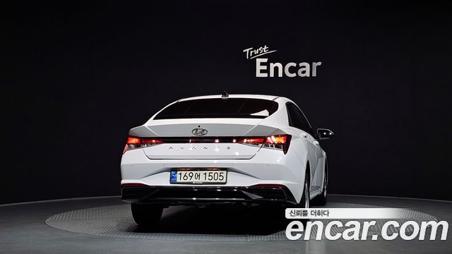 Hyundai AVANTE 2021 — photo 4