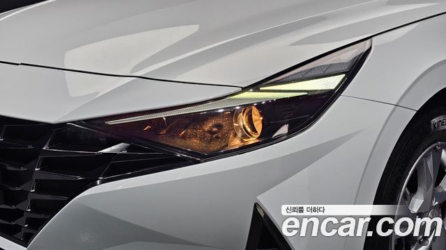 Hyundai AVANTE 2021 — photo 8