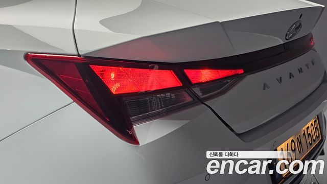 Hyundai AVANTE 2021 — photo 9
