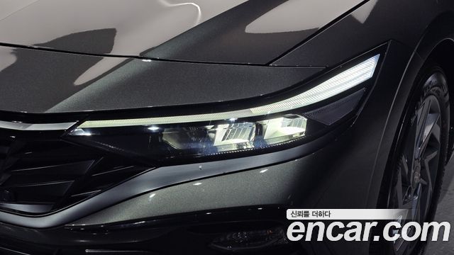 Hyundai AVANTE 2024 — photo 8