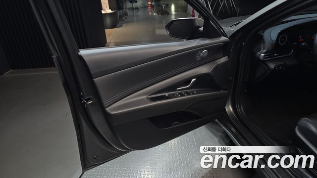 Hyundai AVANTE 2024 — photo 14