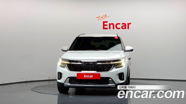 Kia Seltos 2023 — photo 3