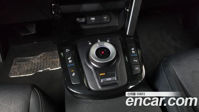 Kia Seltos 2023 — photo 11