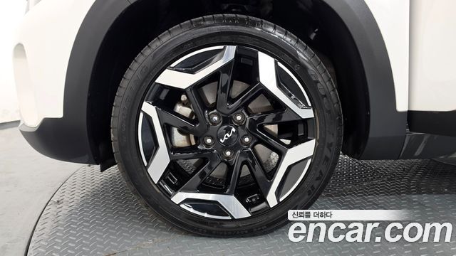 Kia Seltos 2023 — photo 31