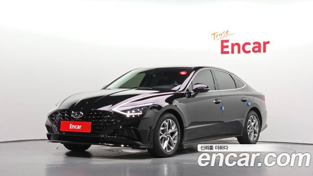 Hyundai Sonata 2022 — photo 1