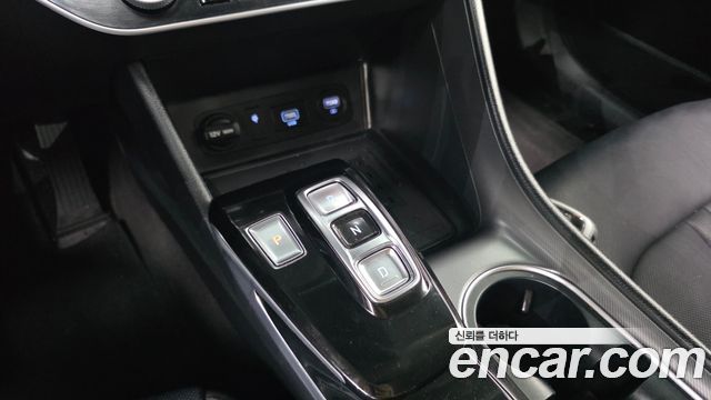 Hyundai Sonata 2022 — photo 12