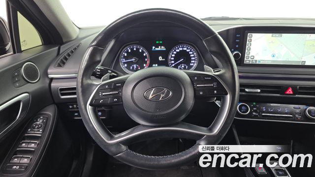 Hyundai Sonata 2022 — photo 20